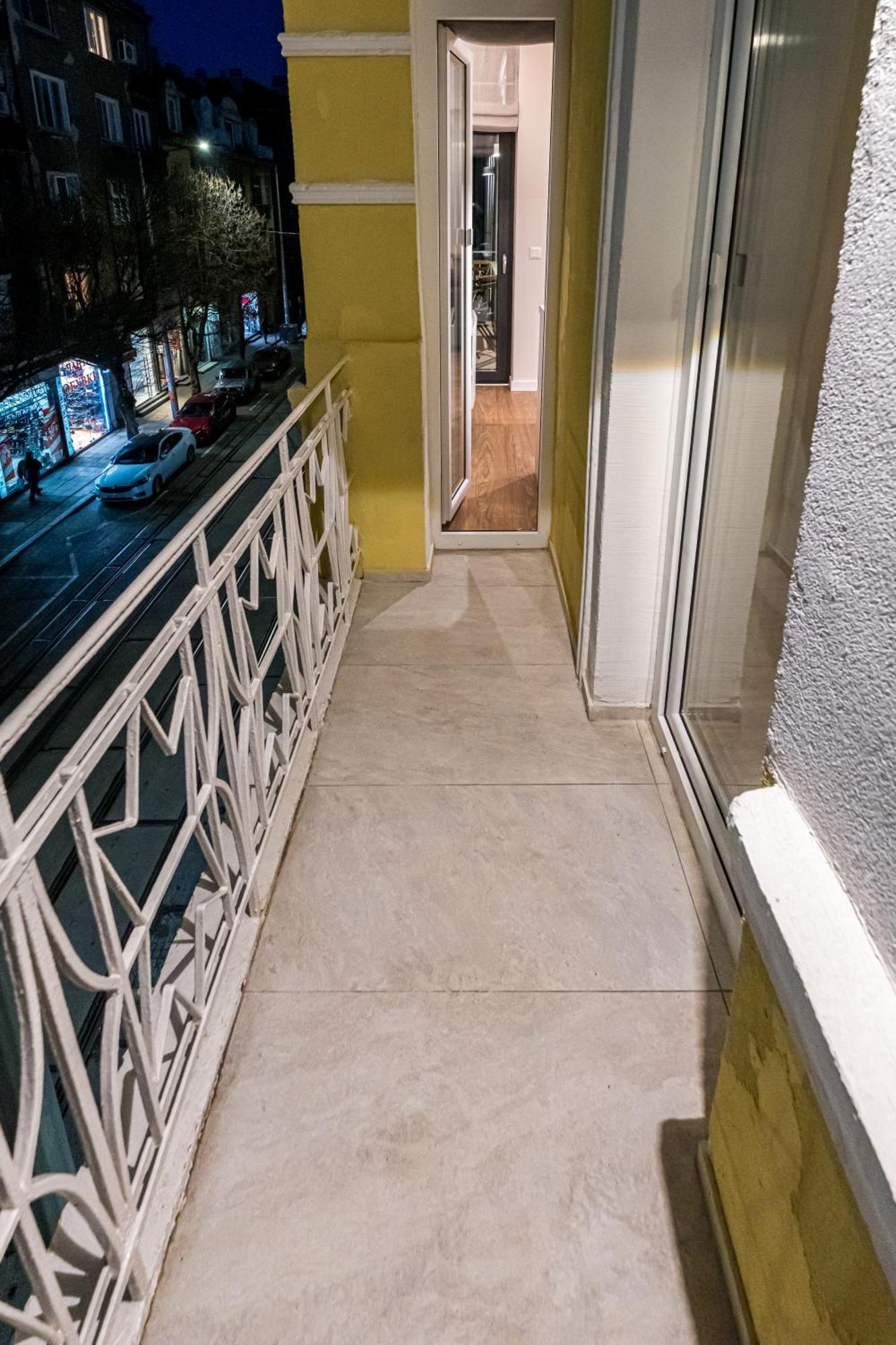 North 21 - Brand New Modern 1Bd Apt In Sofia Center By Flat Mаnager Kültér fotó